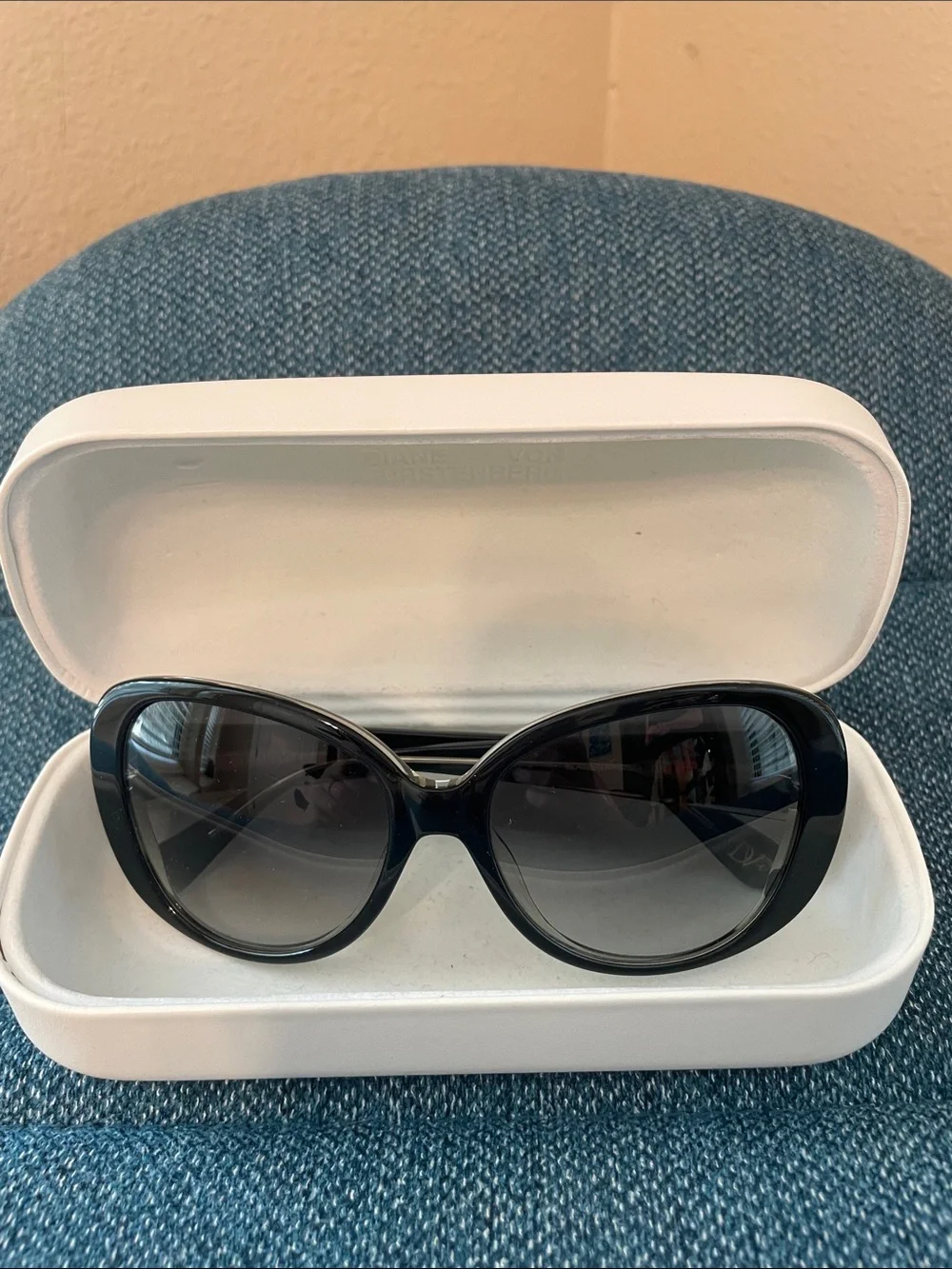 Diane von Furstenberg Blaise oversized sunglasses 70s